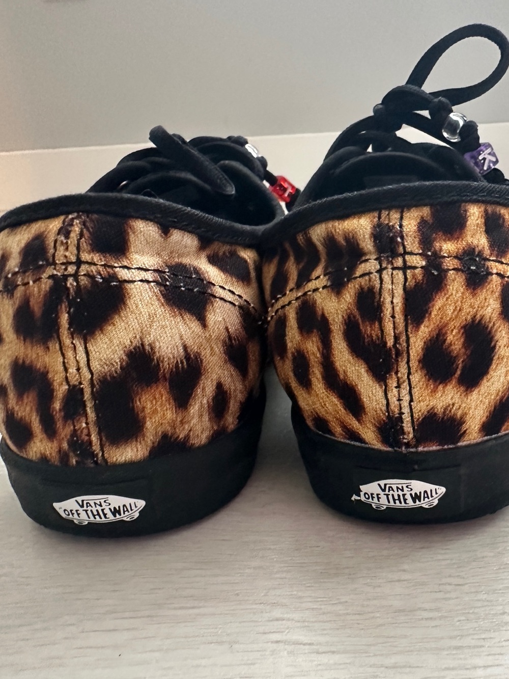 Vans Iconic Authentic Lowpro Shoe Leopard Print Animal Print Canvas Sneaker W8.5 - Picture 6 of 10